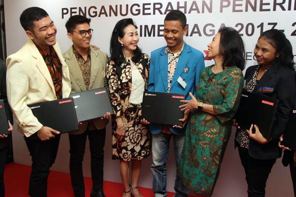  Bank CIMB Niaga Dukung Mahasiswa Berprestasi