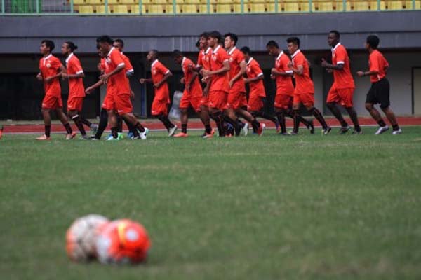  Menpora Dorong Persija Bangun Stadion Sendiri