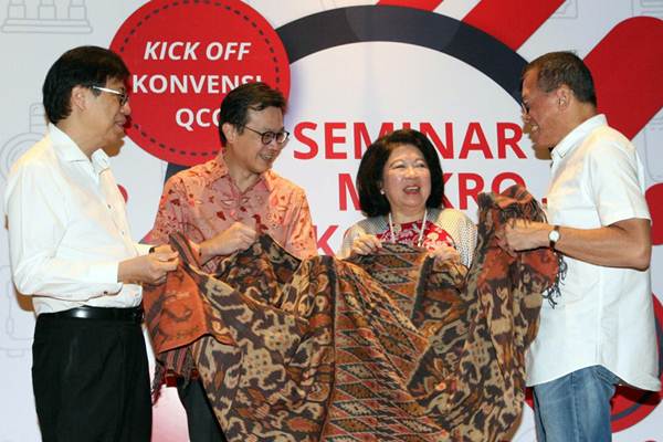  Seminar Makro Ekonomi untuk UKM