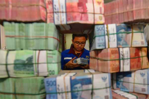  Rupiah Masih Rentan, Harga SUN Lanjutkan Koreksi