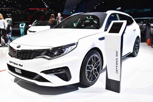  World Premier di GIMS 2018: Kia Optima SW Usung Mesin Baru Desain Segar