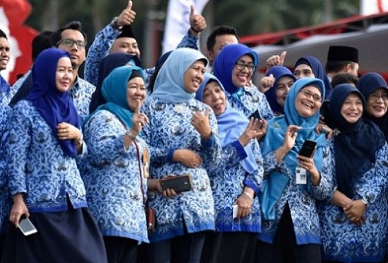  PNS Pria Boleh Cuti Sebulan Bila Istri Melahirkan