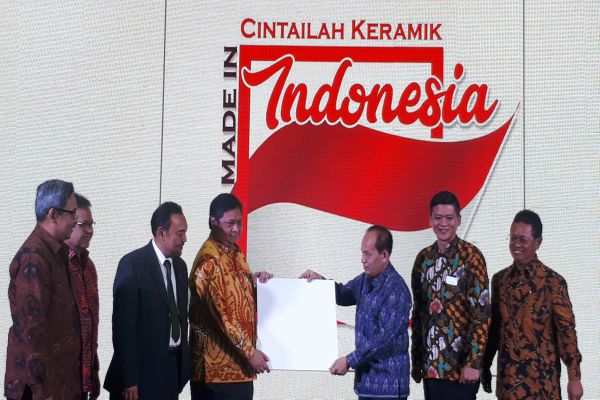  Industri Keramik Bakal Ajukan Safeguard