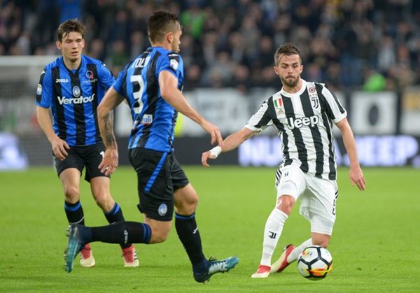  Pjanic Berharap Juventus Bisa Lolos ke Final Liga Champions