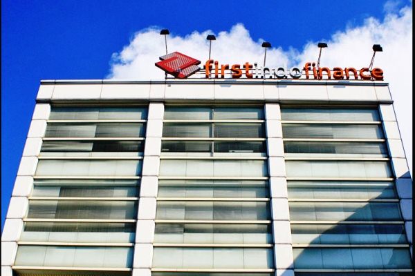  Saham First Indo (FINN) Merosot