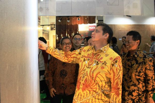  Pameran Keramik Dibuka Hari Ini