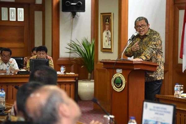  Aher Minta Semua BUMD Patuhi PP No 54/2017