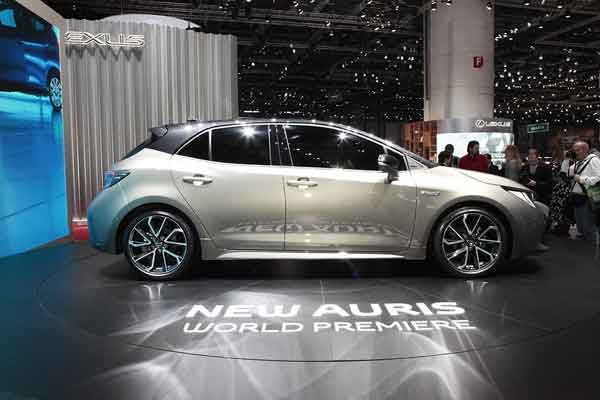  World Premiere di GIMS 2018, Toyota Auris Makin Fokus Mobil Hibrida