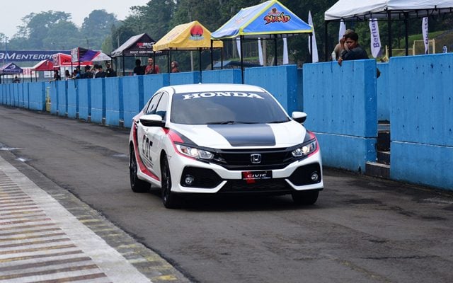  Honda Civic Hatchback Turbo Tampil Sebagai Official Car Indospeed Race Series 2018 