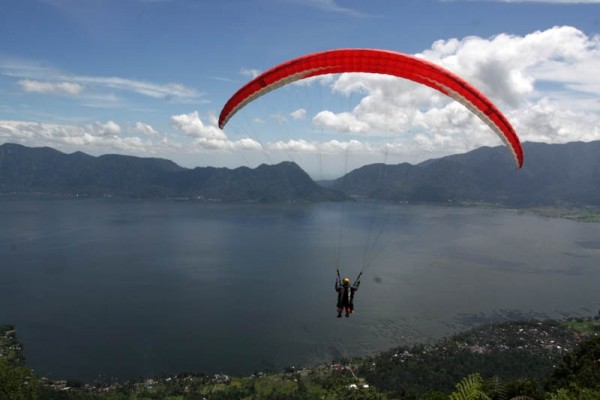  Aceh Bakal Kembangkan Olahraga Paralayang