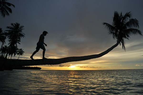 Pantai Mapadegat di Mentawai, Sumatra Barat./Antara-Iggoy el Fitra