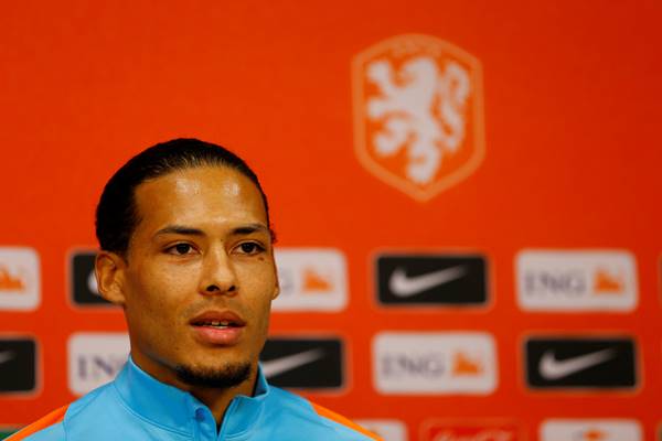  Van Dijk Pimpin Timnas Belanda Lawan Inggris