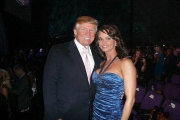 Donald Trump dan mantan model Playboy Karen McDougal/dailymail.co.uk