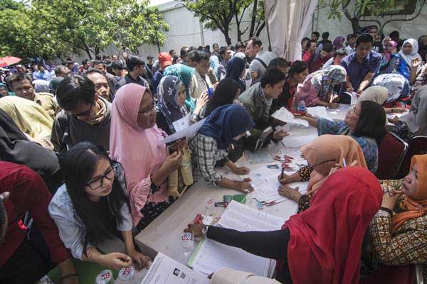  LAYANAN KEPENDUDUKAN : Denpasar Jalankan Sistem \"Jemput Bola\" 