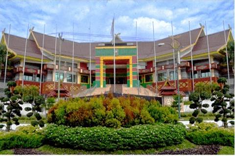  Pansus Pertalite Riau Sepakati PBBKB Riau 5%
