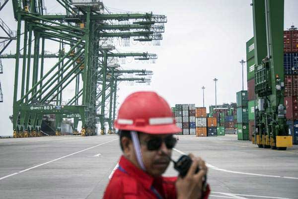  LAYANAN TANJUNG PRIOK  : Pebisnis Diminta Patuhi Beleid Relokasi 