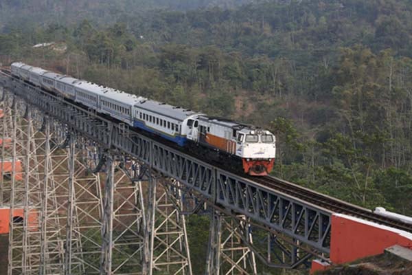  Proyek Kereta, MTI Minta Pemerintah Tidak Andalkan Utang