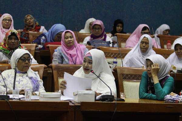  PERJALANAN UMRAH: Pebisnis Nakal, Pemerintah Siapkan Sanksi