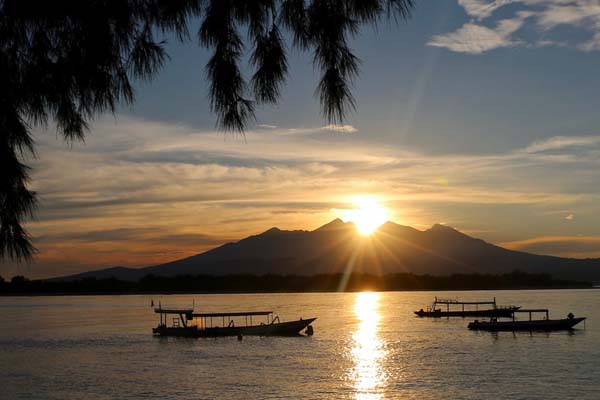  Pembalap Sepeda 18 Negara Ramaikan Tour de Lombok Mandalika