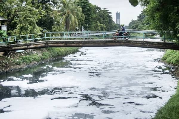  Limbah Beracun: Tekstil Dominasi Pelanggaran