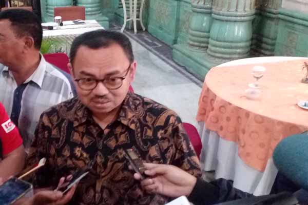  Pilgub Jateng 2018 : Sudirman Said Rangkul Pedagang Pasar Tradisional