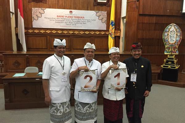 Dua pasangan peserta Pilgub Bali 2018/Bisnis-Feri Kristianto