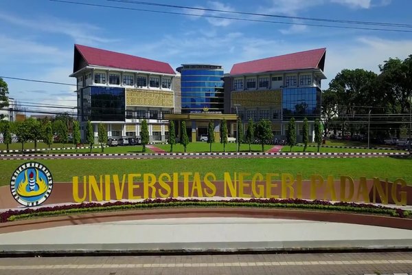  Universitas Negeri Padang Siapkan 3.203 Kursi Mahasiswa Baru