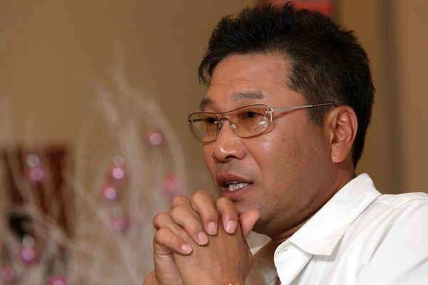  Lee Soo Man, Pendiri SM Entertainment dan Pionir K-pop