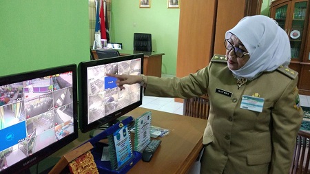  Pelaksanaan UNBK Tingkat SMA di Kota Cirebon Dipantau CCTV