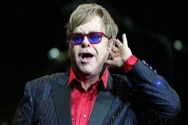  Garap Album Baru, Elton John Gandeng Penyanyi Dunia dari Lady Gaga hingga Coldplay