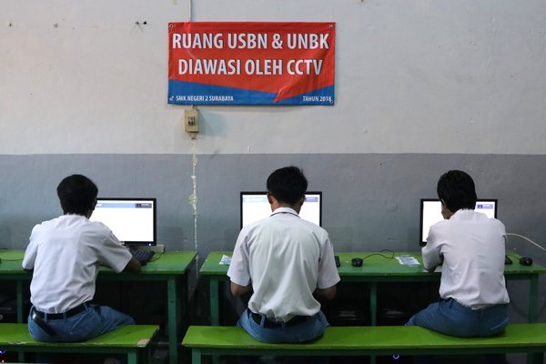  Telkom Jatim Buka Semua Potensi Akses Satelit Dukung UNBK