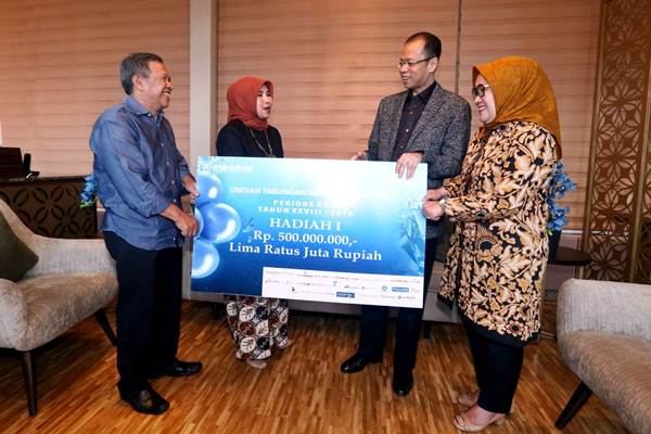  Bank BJB Serahkan Hadiah Undian Tabungan Simpeda