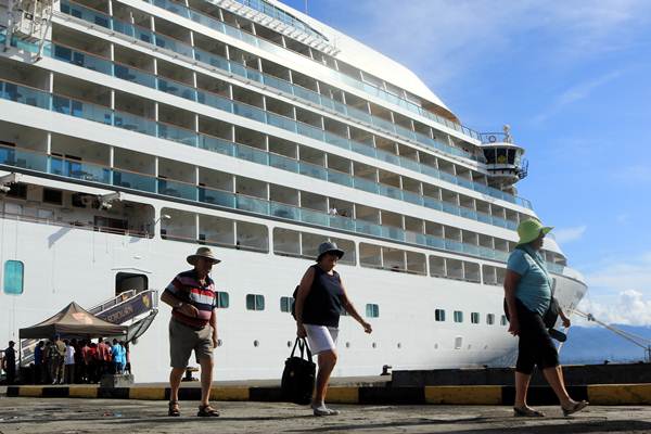  Kapal Pesiar Ini Bawa 430 Wisman Kunjungi Ambon