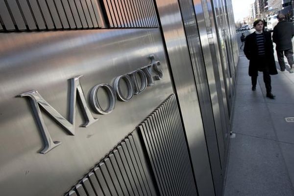  Moody\'s Juga Naikkan Rating 9 Lembaga Keuangan Indonesia