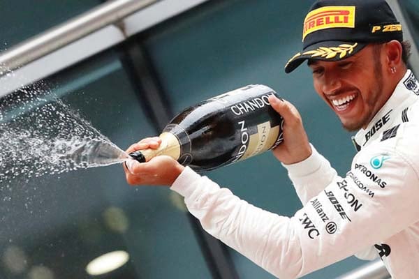  F1 GP China, Hamilton Tercepat Sesi Latihan