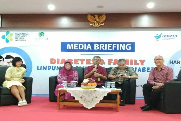  Ajak Lawan Diabetes, Nutrifood Gelar Senam Massal di 21 Kota