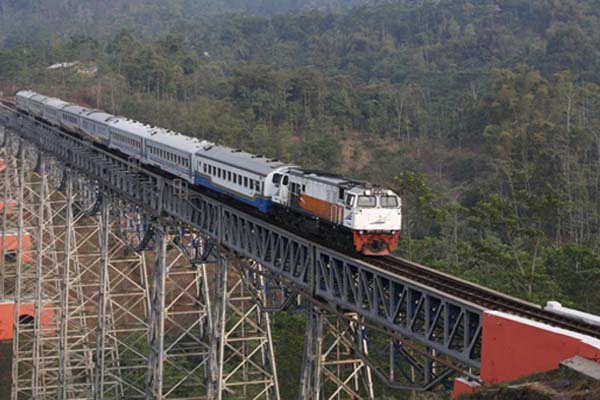  KAI Daop 1 Jakarta Siapkan 16 Kereta Tambahan Untuk Mudik 2018