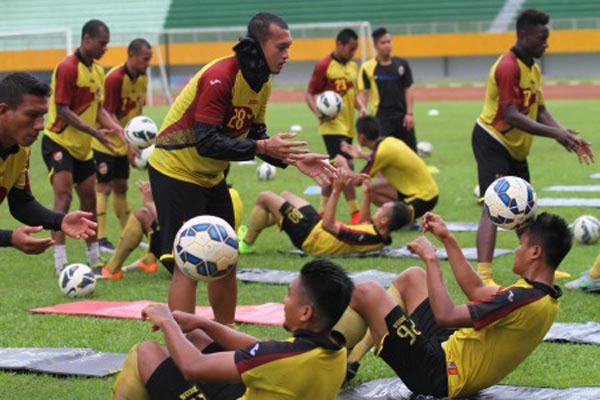 Para pemain Sriwijaya FC sedang berlatih/Antara-Nova Wahyudi