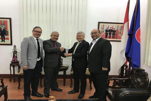  REI Jajaki Kerjasama Investasi Properti di Hanoi