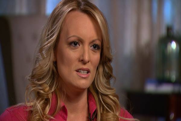  Stormy Daniels \"Serang\" Cohen Usai Sidang 