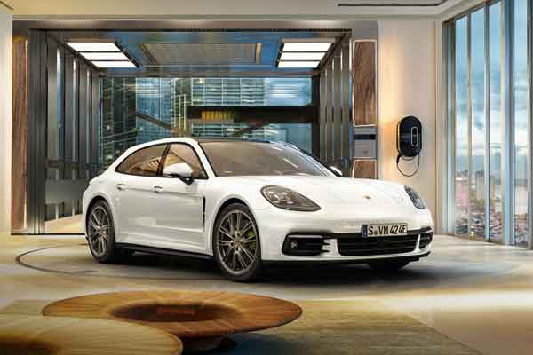  Permintaan Porsche Panamera Hibrida di Eropa Tinggi