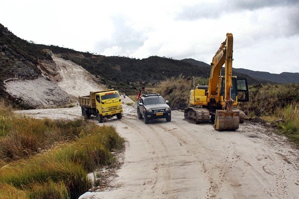  Pemeliharaan Jalan Batu—Duga, Papua Akan Ditawarkan kepada Swasta