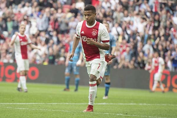  Hasil Liga Belanda: Menang 4-1, Ajax Lari dari Kejaran AZ