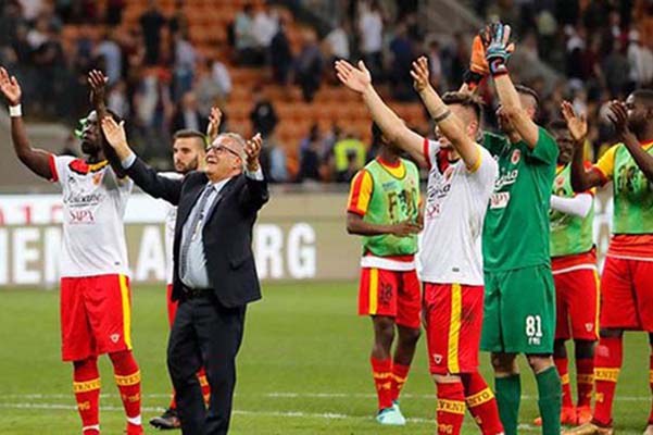  Hasil Liga Italia: Milan Dihajar Benevento di San Siro, Roma Pesta Gol