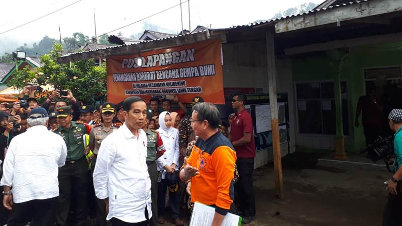  Presiden Pastikan Penanganan Infrastruktur Terdampak Gempa Banjarnegara Mulai Dikerjakan