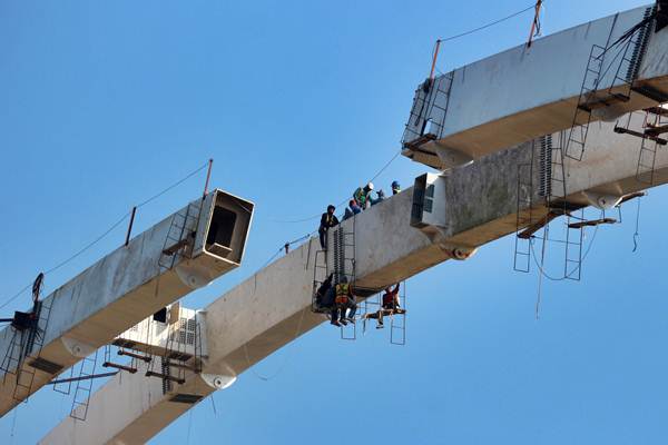  Pembangunan Jembatan Bengawan Solo