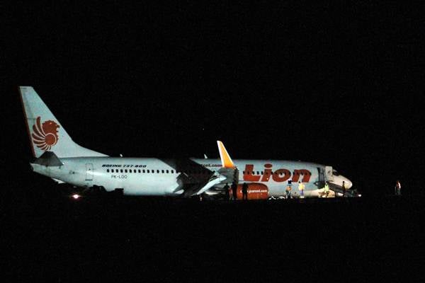  Pesawat Lion Air Tergelincir di Bandara Djalaludin