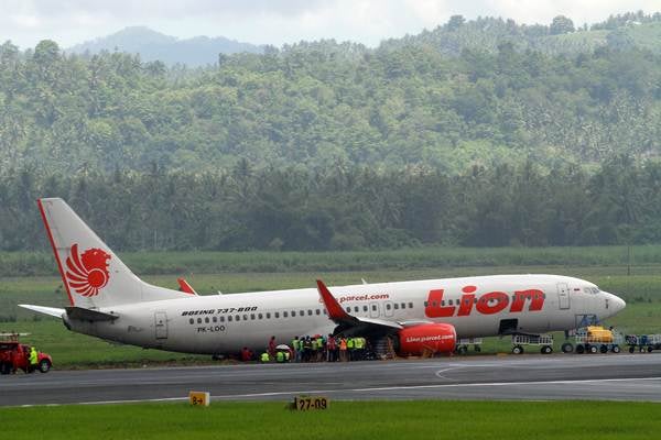  Pesawat Lion Air Mulai Dievakuasi dari Bandara Djalaludin