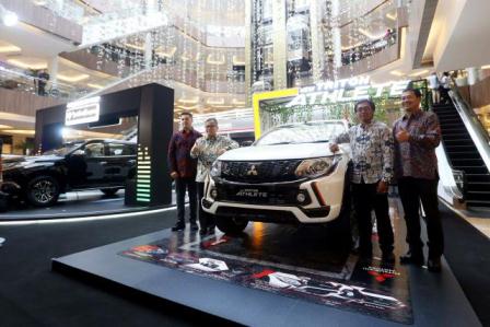  New Triton Athlete dan Pajero Limited Edition, Sapa Konsumen Bandung