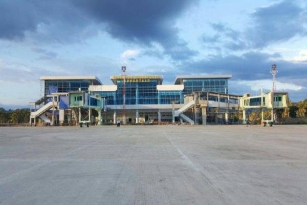  Bandar Udara (Bandara) Djalaludin Gorontalo Kembali Beroperasi